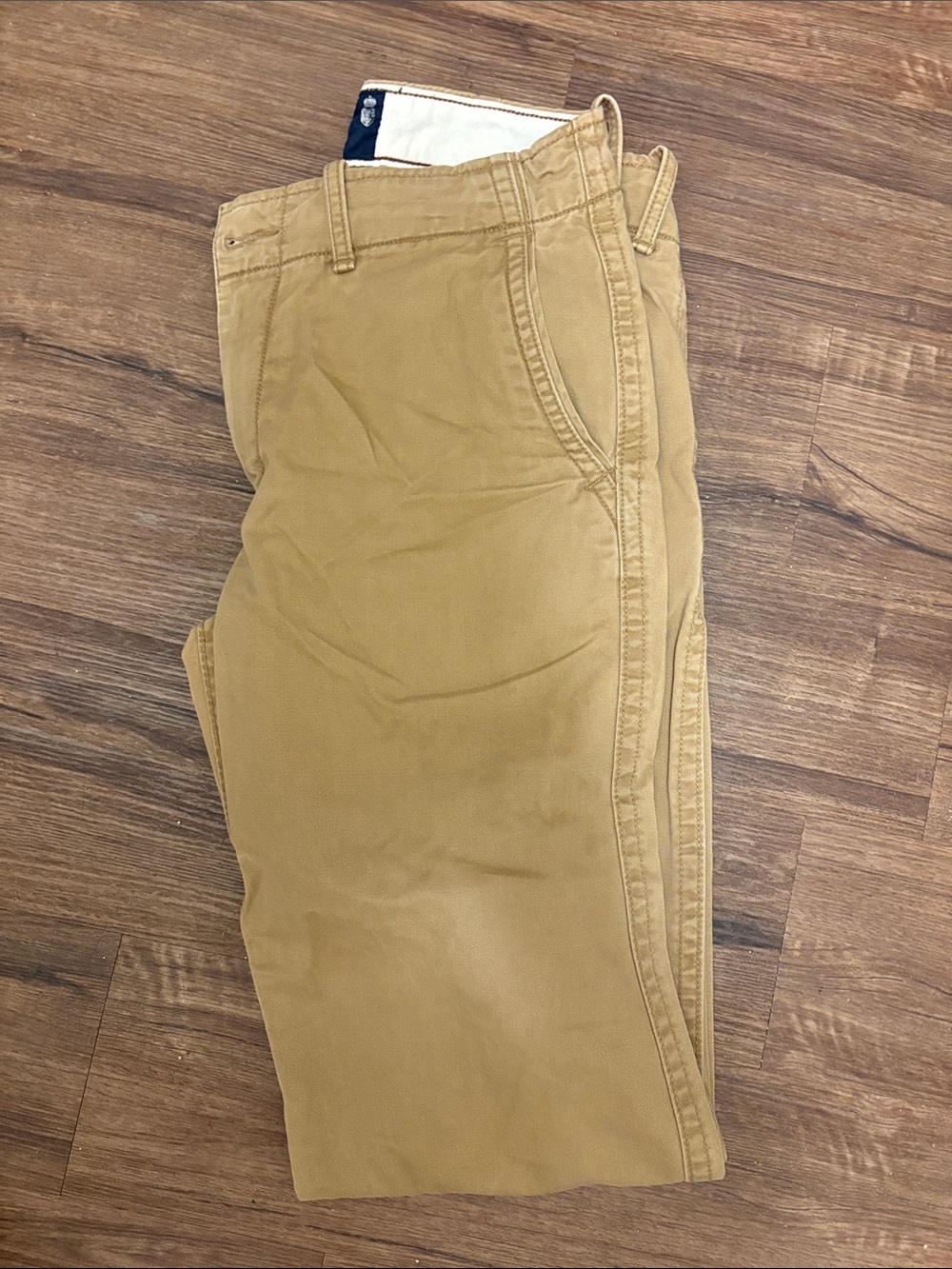 American Eagle Outfitters Men's Tan Chino Pants